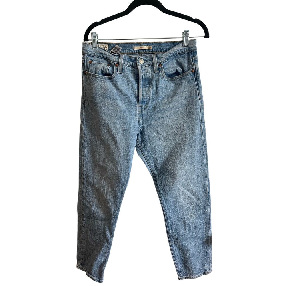 Levi's Wedgie Light Wash Jeans Sz 29x27 Straight Leg Nice Condition
